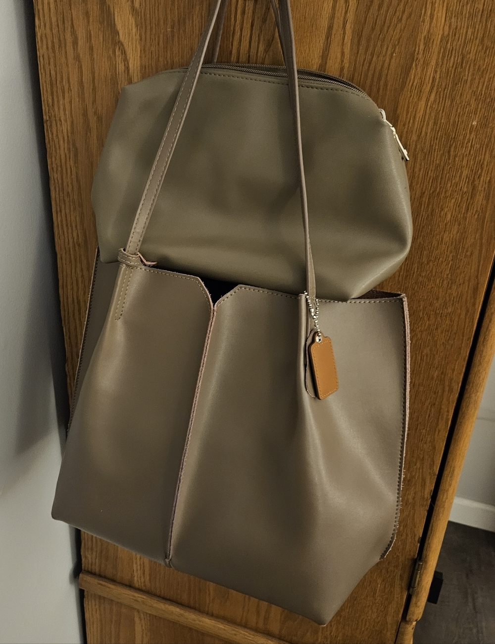 Taupe Women’s Tote Bag with Pouch